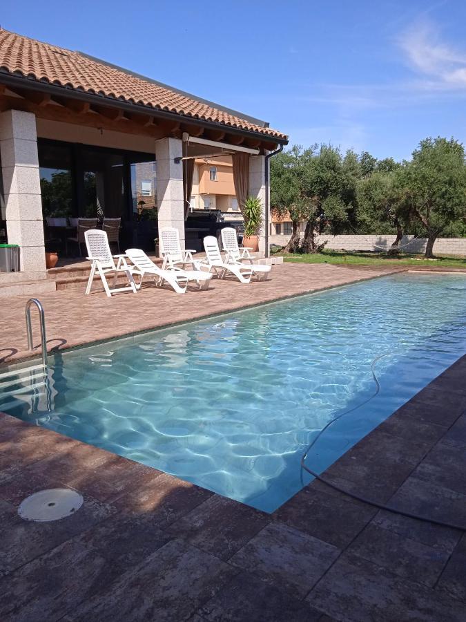 Villa Nadine Candeleda Esterno foto