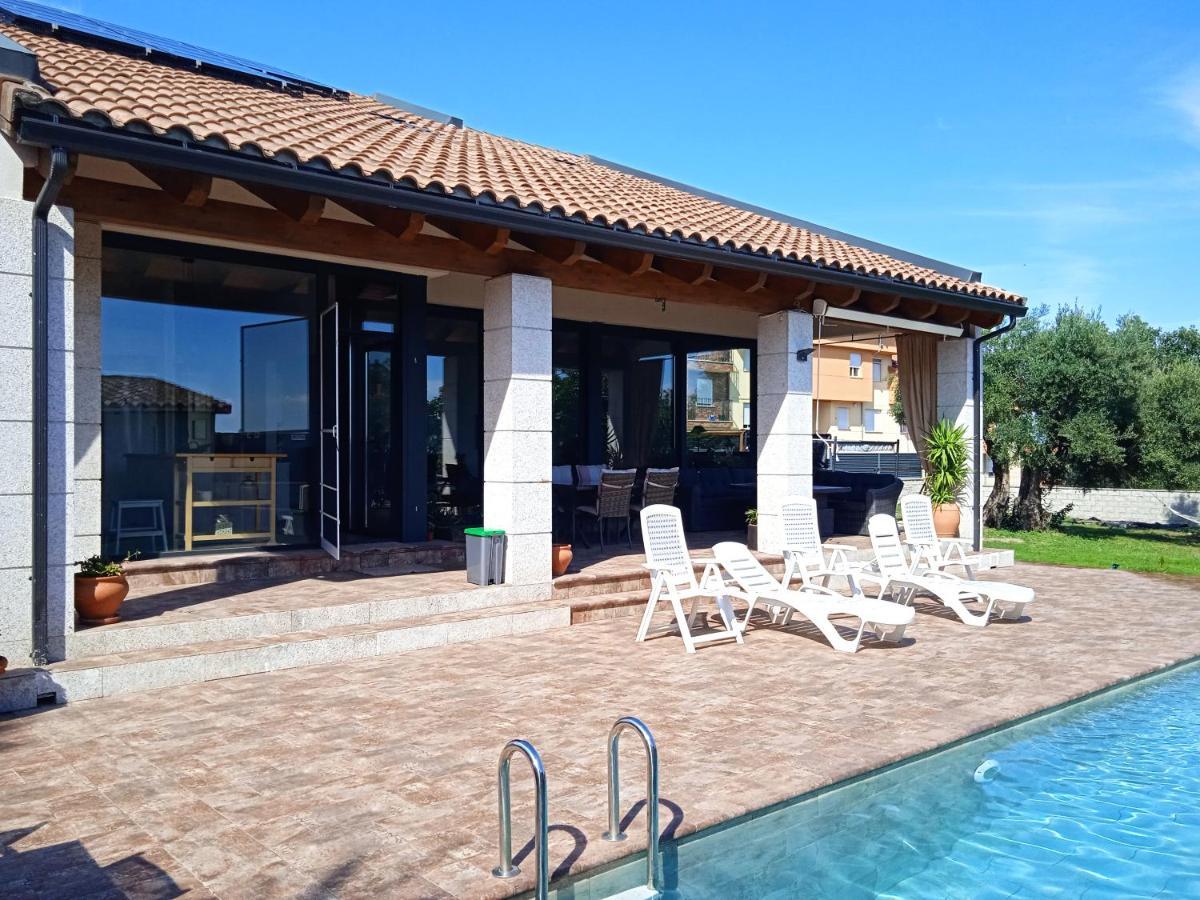 Villa Nadine Candeleda Esterno foto